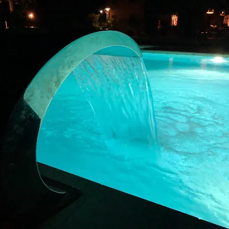 Bagolari Frühstückspension 4*