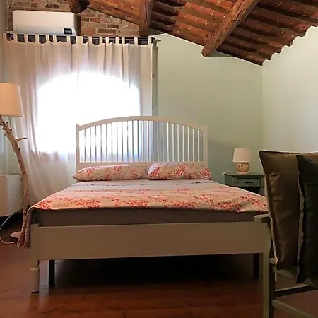 Bagolari Bed & Breakfast 4*